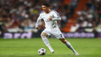 世界杯2026-天蓝锋芒耀海湾，费利克斯导演逆转，乌拉圭2-1力克突尼斯抢占F组先机