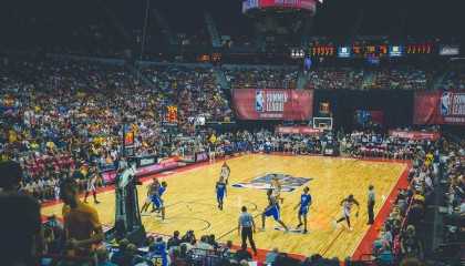 开云体育入口-克莱贡献制胜表现，爵士收割森林狼