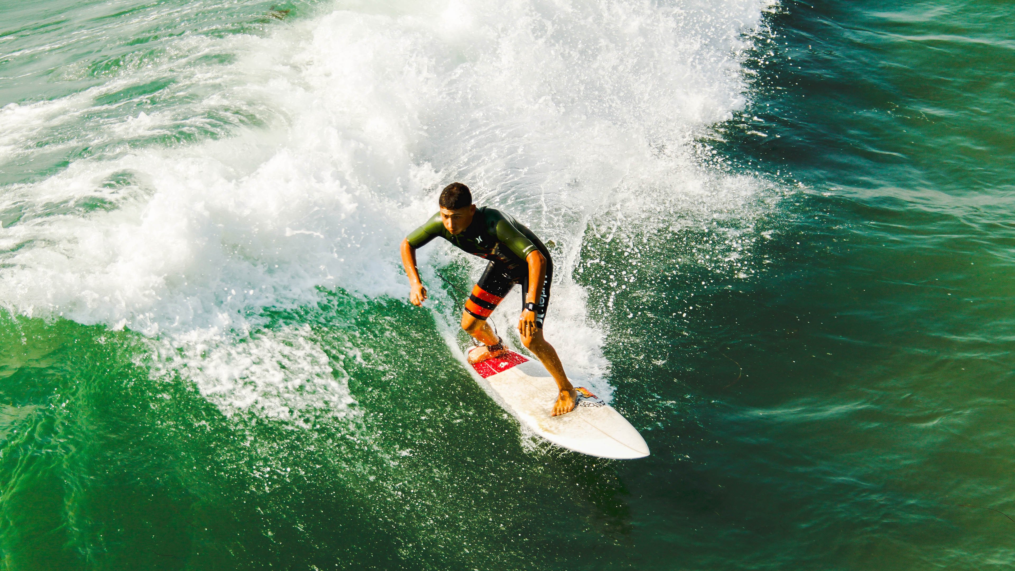 广厦淘汰雄鹿，文班亚马，那个改写剧本的异乡人