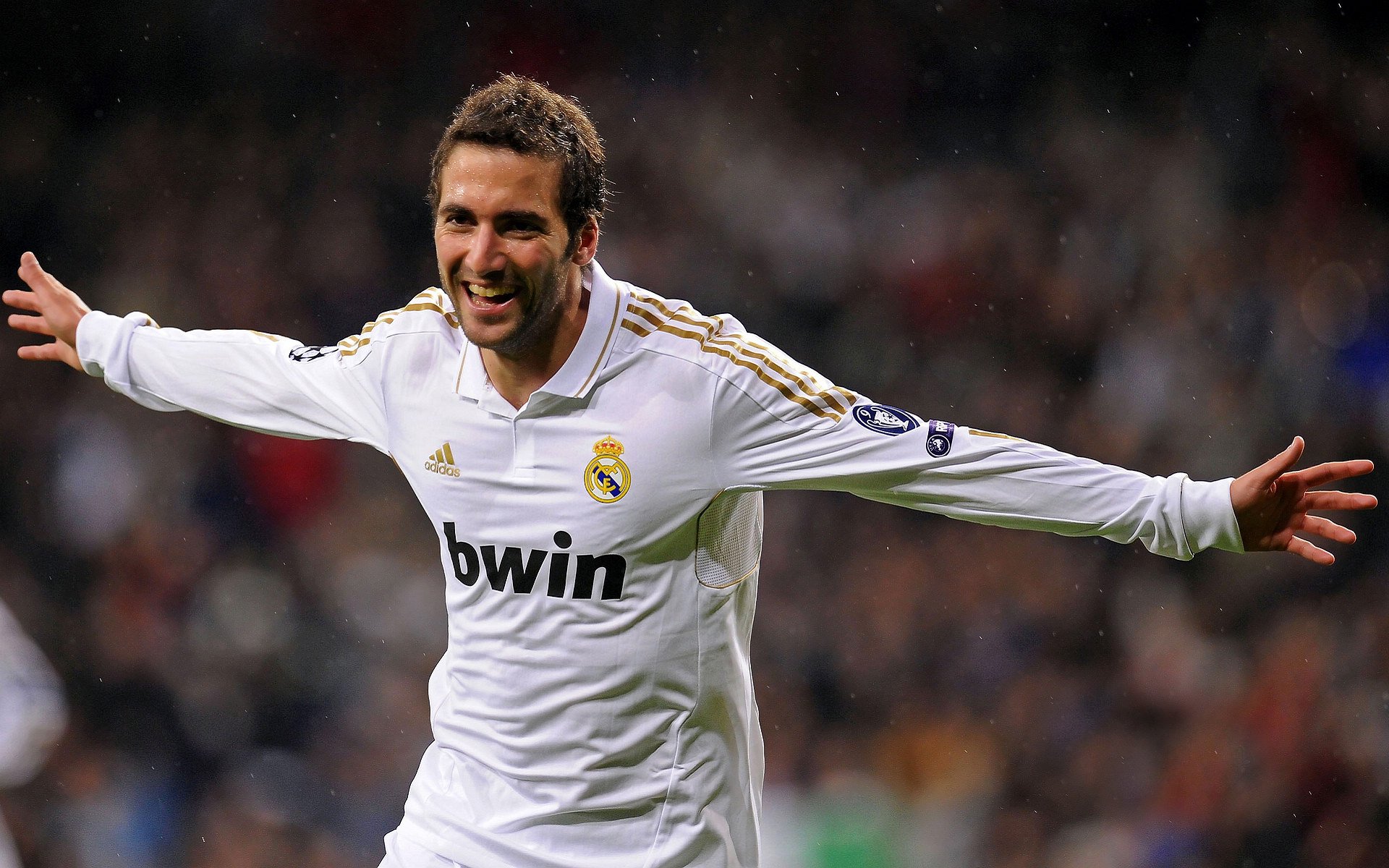 巴黎压哨击败伊拉克，莱奥在西决生死战接管比赛，当胜利成为唯一的母语