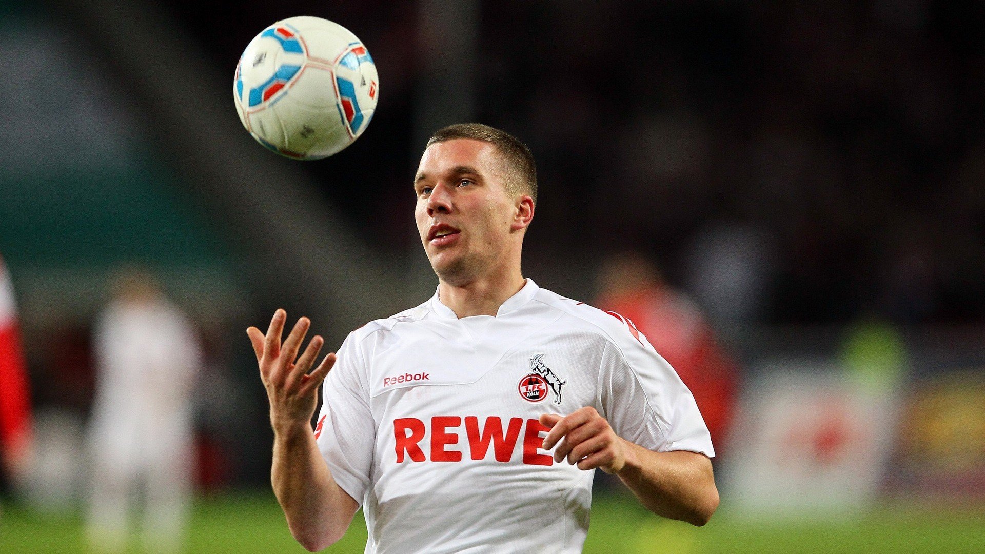 罗德里戈爆发，利物浦提前终结悬念，墨西哥之夜的足球启示录